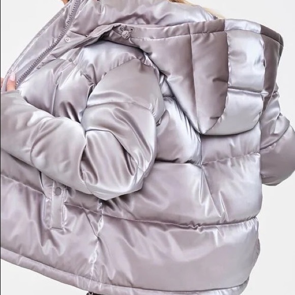 Metallic Quilted Puffer Jacket - Picture 4 of 4